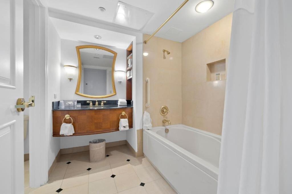Sleep Six Cozysuites, 1Br 2Ba On The Boardwalk Ατλάντικ Σίτι Εξωτερικό φωτογραφία